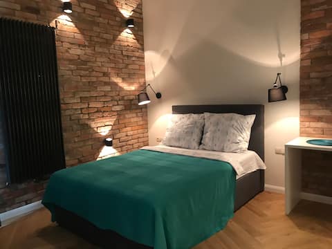 Loft z antresolą "U Ćwirleja" Centrum. Winda