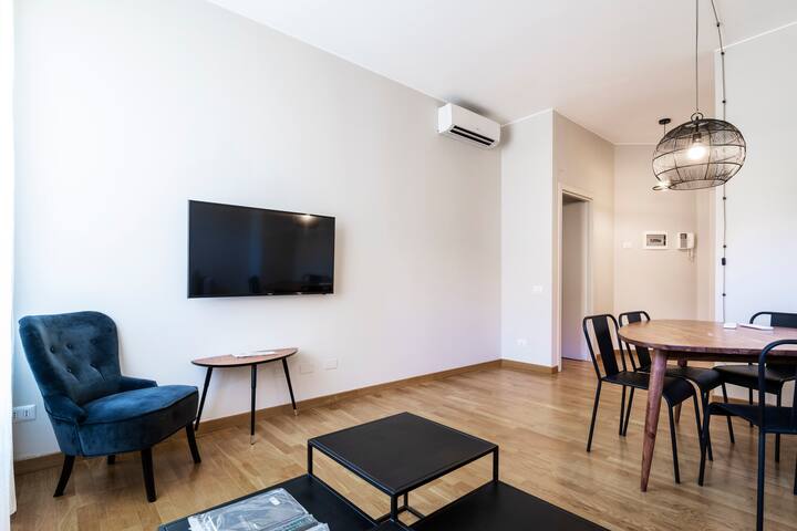 Cornaggia Apartment E – Cool & Design new flat! gallery image 5