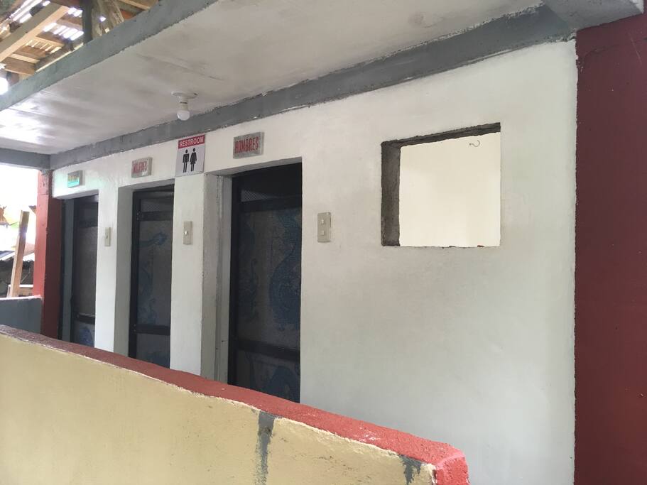 Comfort Rooms