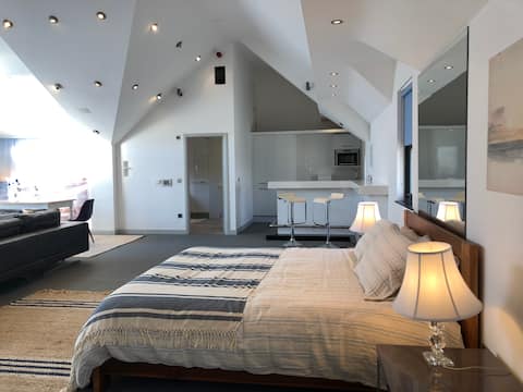 Unique living in heart of Lytham