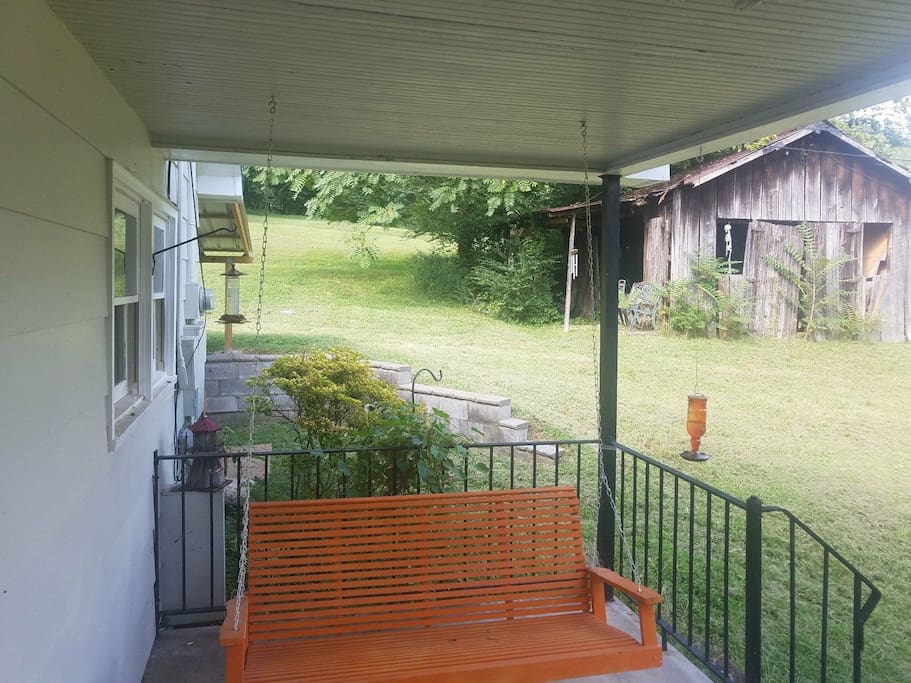 porch swing and privacy