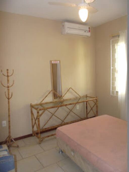 QUARTO CASAL