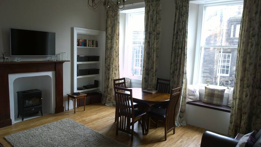 Charming Apartment in the Old Town gallery image 3