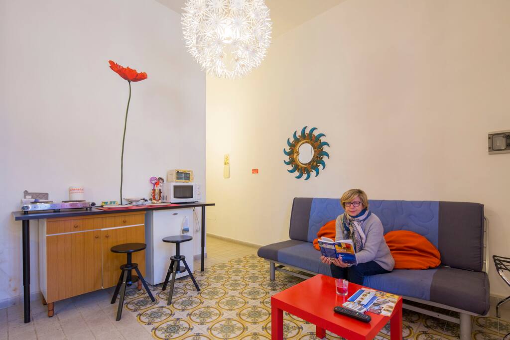 Kitchenette and living room