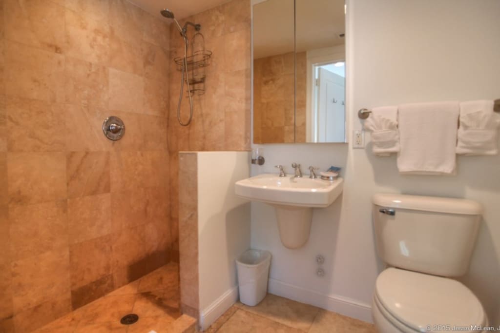 Bathroom, Indoors, Toilet, Room