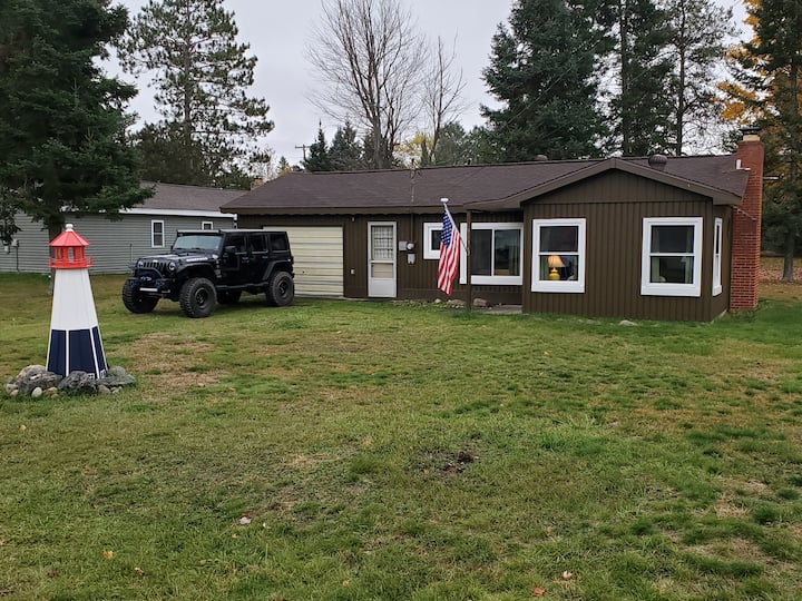 Lake Saint Helen Vacation Rentals & Homes Michigan, United States