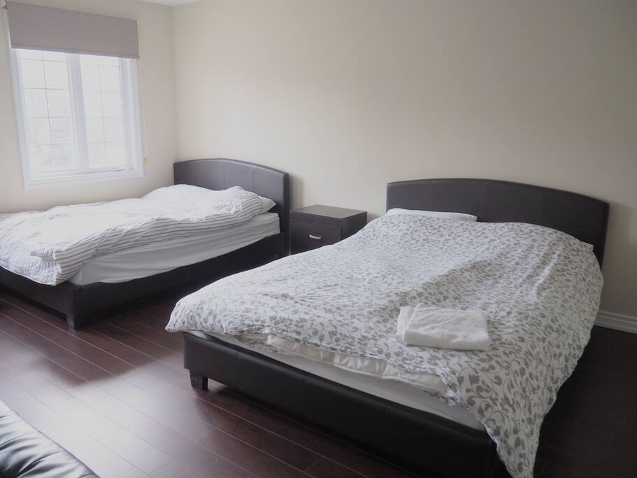 two queen beds