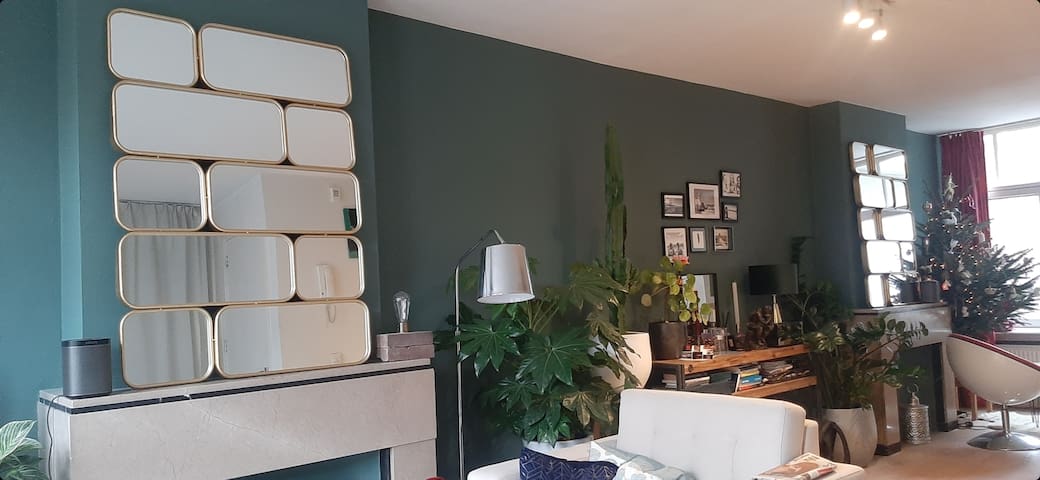 Unique apartment in Amsterdam gallery image 2