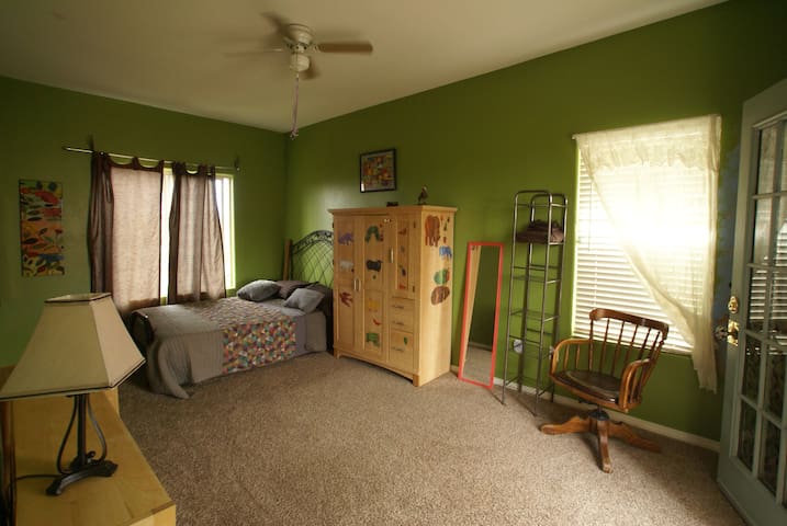 listing_image