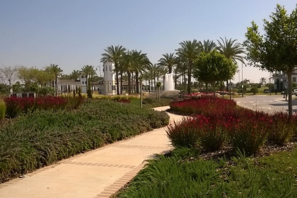 Beautifully landscaped, safe resort 24h security