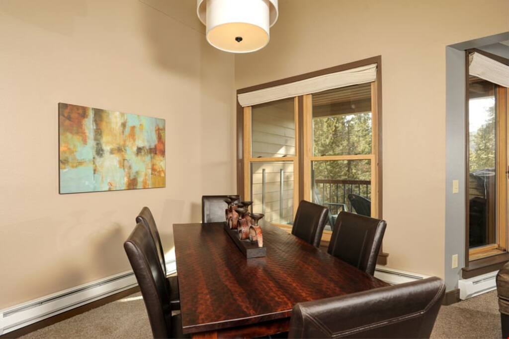Enjoy meals together at the dining table