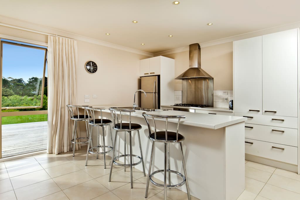 Fully equipped kitchen