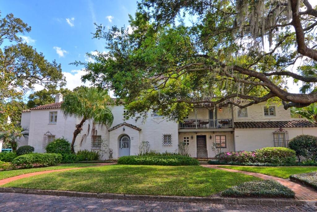 Barbour House 301 Apartments for Rent in Winter Park, Florida, United
