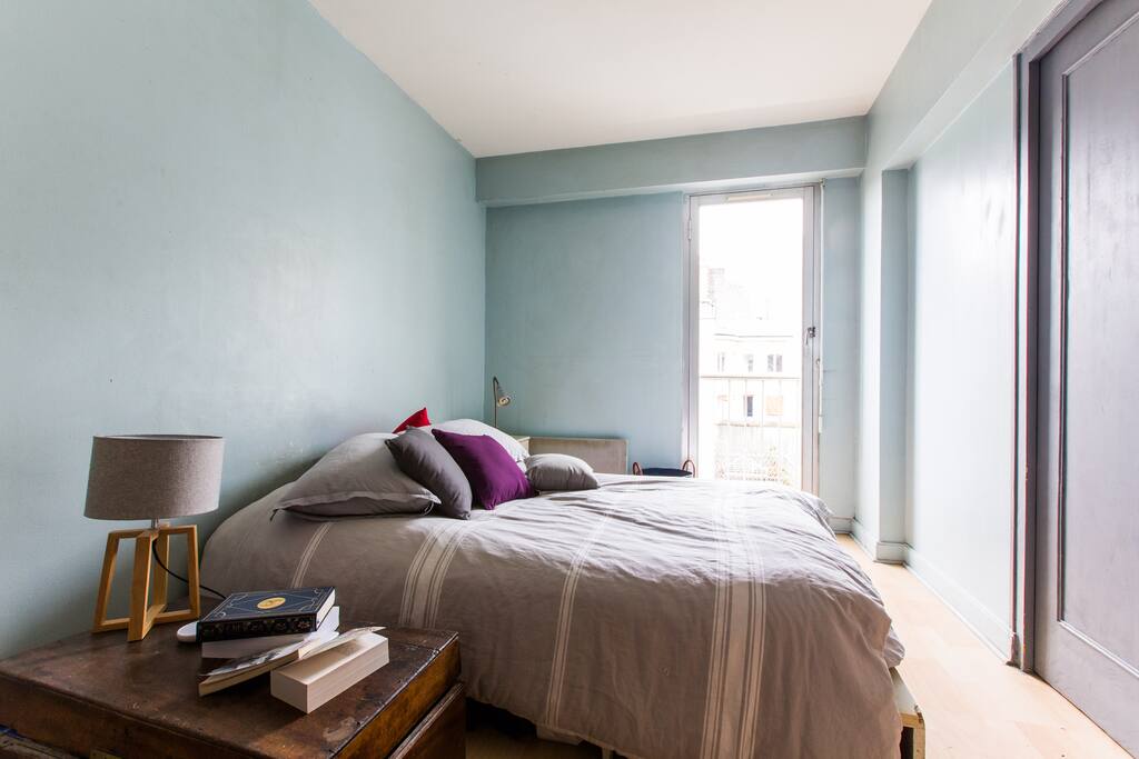 A enlighted bedroom