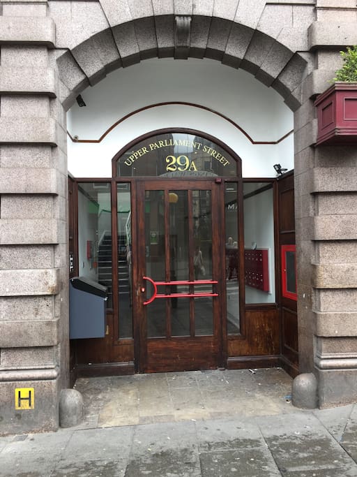 Front Door 29a Upper Parliament Street