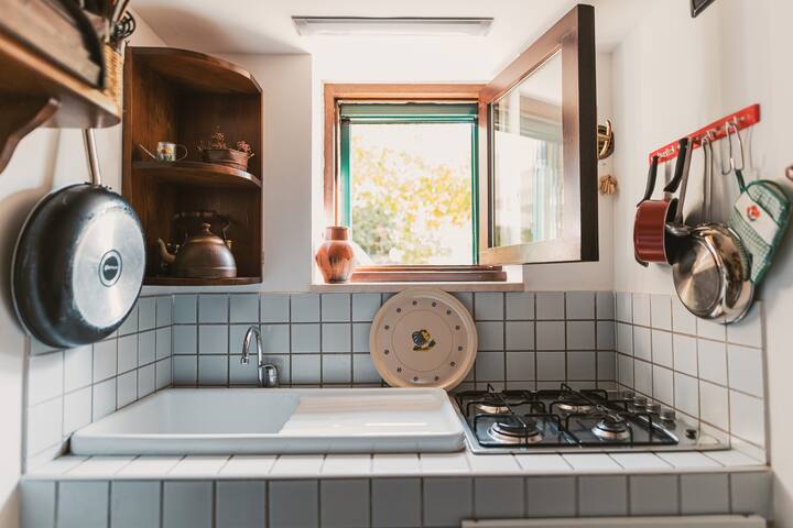 Intrulloves- Complesso di Trulli Storici Pugliesi gallery image 3