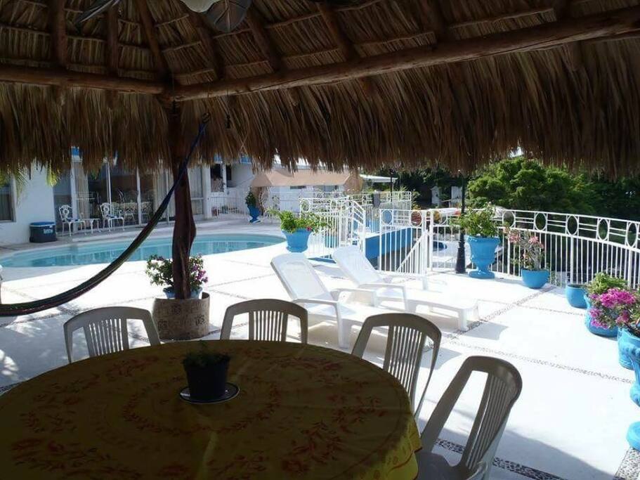 interior palapa