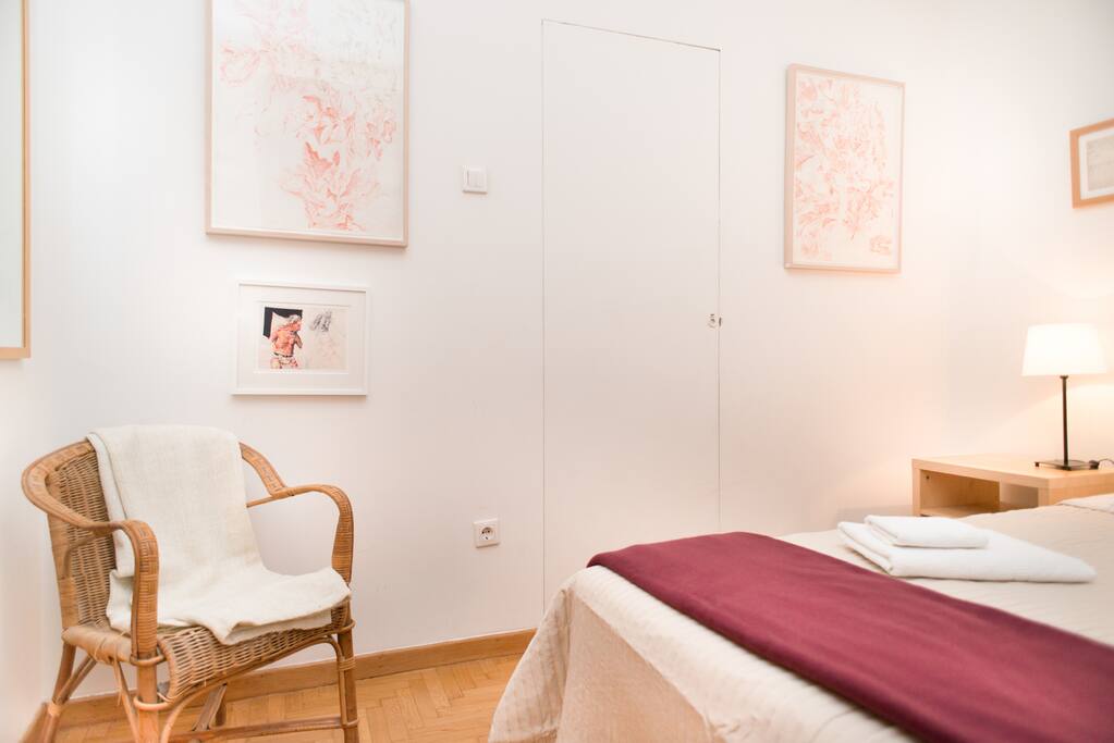 Bedroom: a different view