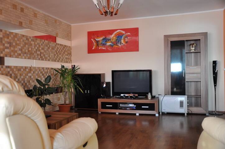 Airbnb Slobozia Conachi Vacation Rentals Places To Stay