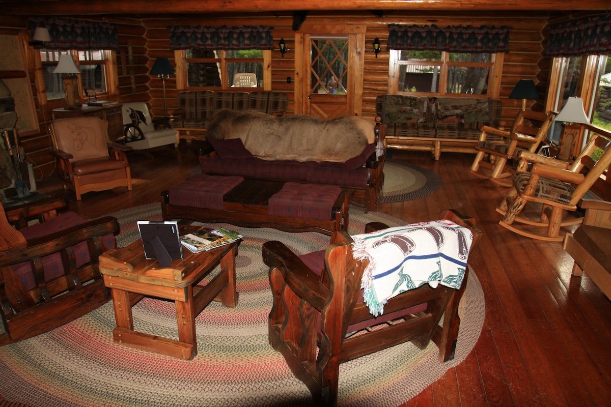 Teton Cabin, Rocky Mountain Front - Airbnb