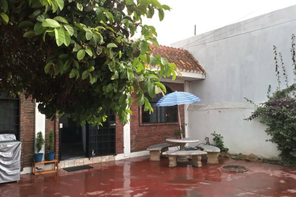 Hermosa Casa con acados rústicos