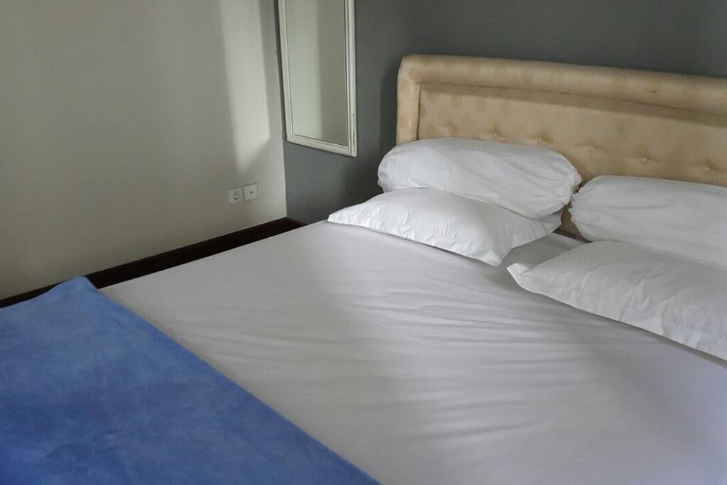 Master Bed Room with King size Bed