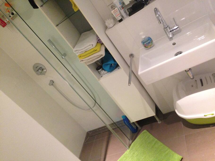 Dein/euer Bad_Your bathroom_Tuo/vostro bagno
