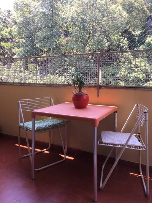 Mesa da varanda \ balcony`s table