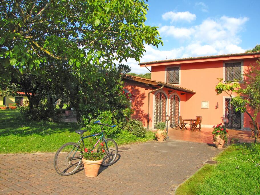 Entrance of B&B Castel Gandolfo