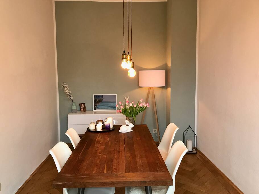 Unser Esszimmer I