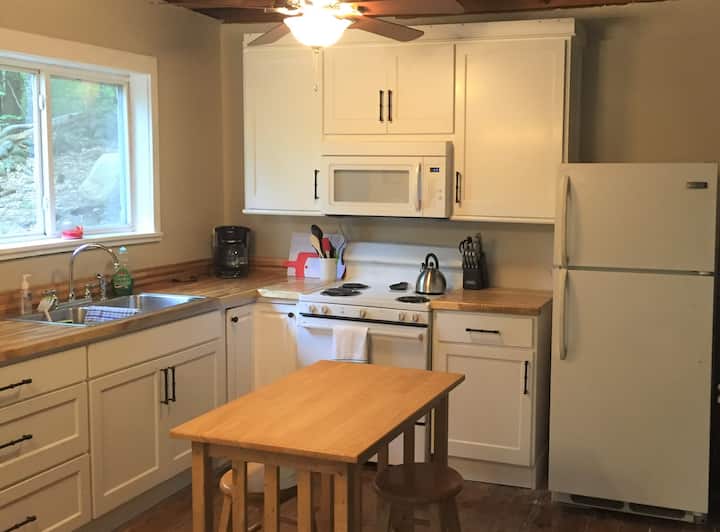 Newly renovated cabin near skiing and on a lake Cabins for Rent in Bethel, Maine, United