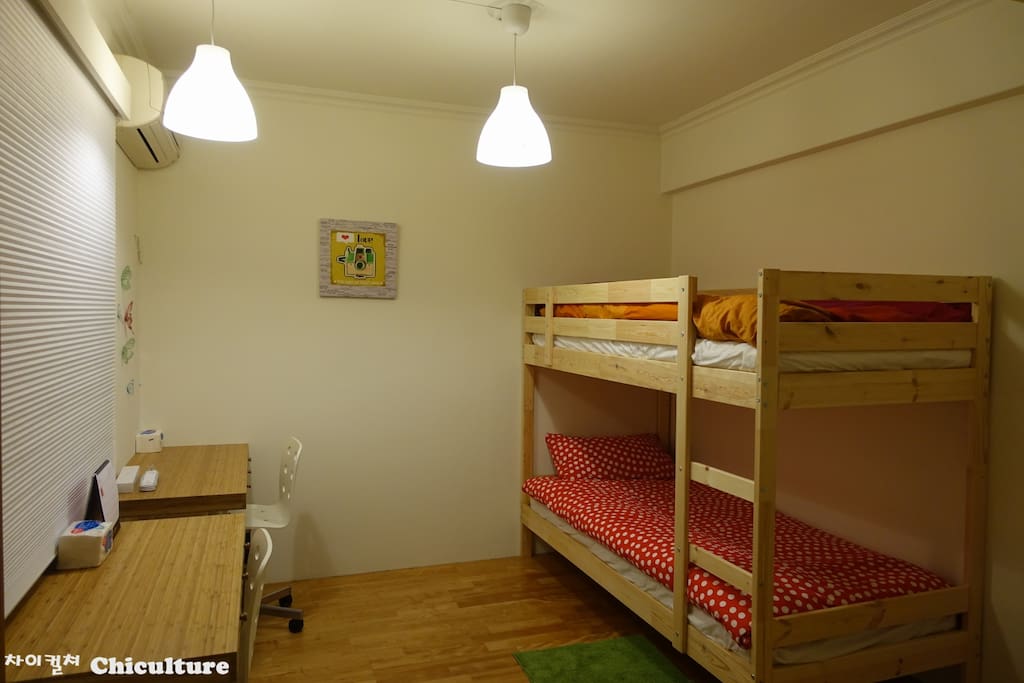 2beds room.