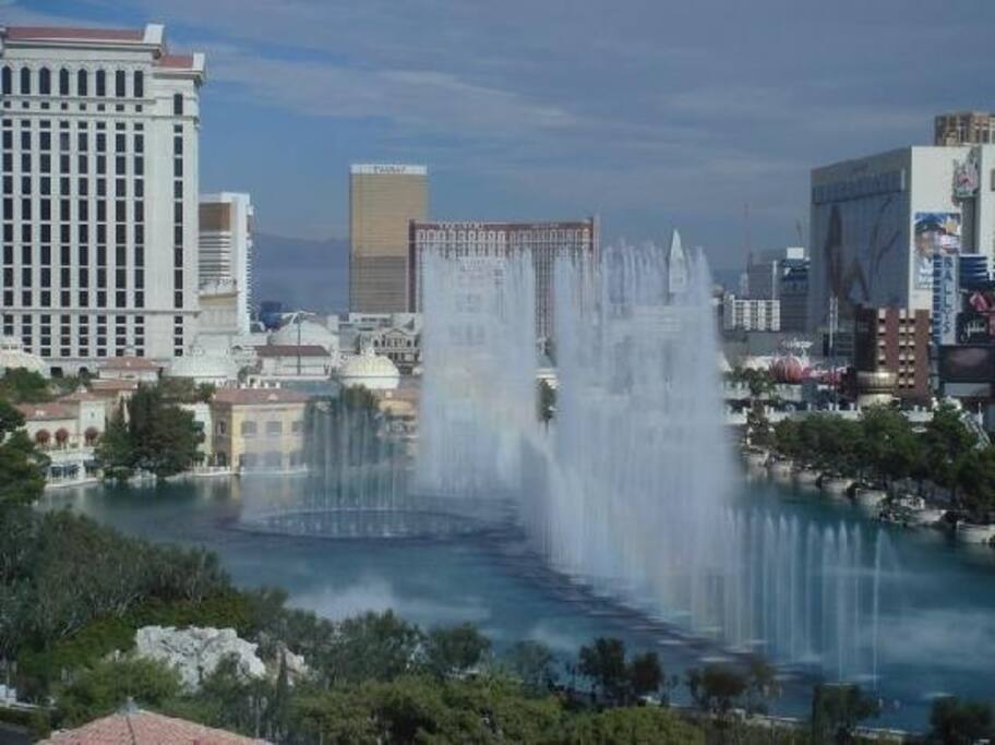 Day view water fountain Bellagio. The Jockey Club is right beside it. Yes, right next to the famous Bellagio Water Fountain.