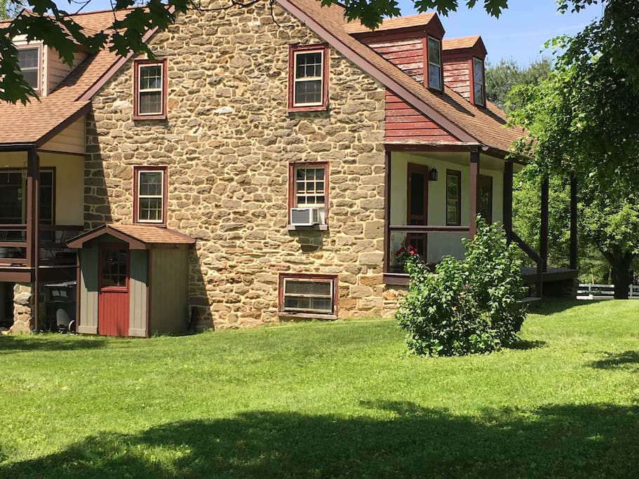 Providence House was originally built circa 1747. It has retained it's primitive style, complete with wide plank flooring, deep window sills and plaster walls yet, with a few modern amenities, provides comfortable, simple accommodations. Renovations are currently underway for more rooms to be available.