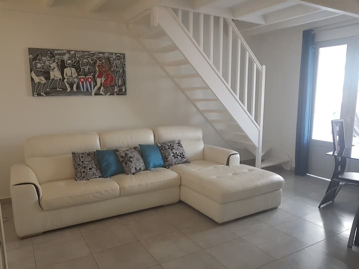 L'aurielle: Maison Spacieuse Proche De La Plage - Guadeloupe