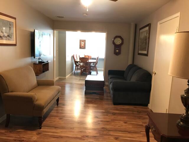 Airbnb Sandusky Vacation Rentals Places To Stay Ohio