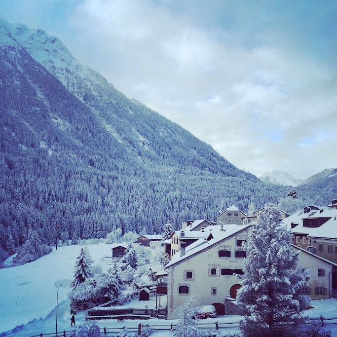 Lavin im Winter