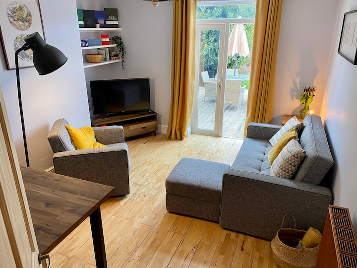 500+ Bath Holiday Rentals | Apartment and House Rentals | Airbnb