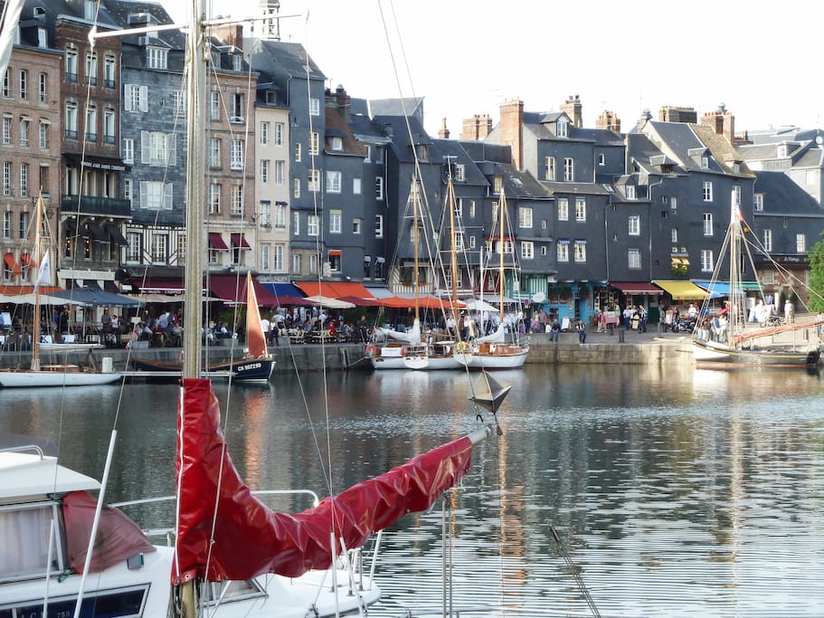 Autre vue du port de HONFLEUR