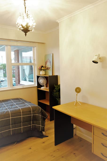 Single bedroom