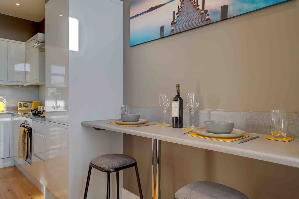Cosy Luxury city apartment with private