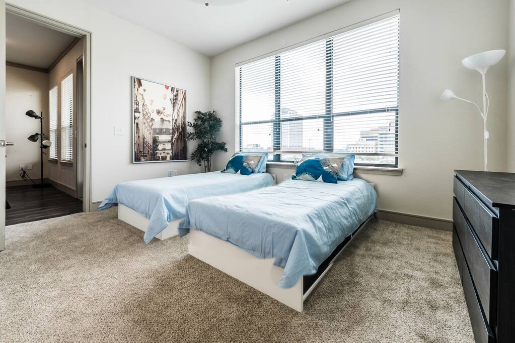 The second bedroom is set up with two comfortable twin size beds !