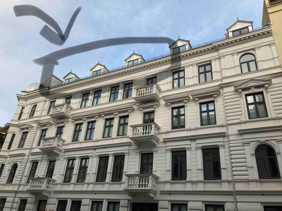 Lux loft w top location. 2 bath. 35 bedr. 2 firep Apartments for