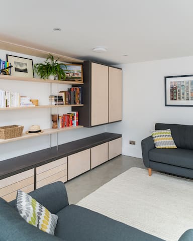Newly renovated family home in heart of Bristol gallery image 3