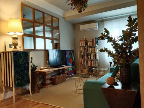 Top Airbnb: Industrial-style apartment in the center en Centro
