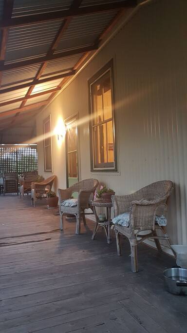 Front verandah which overlooks the magnificent rocky escarpment. Just perfect to sit and unwind at the end of the day.
