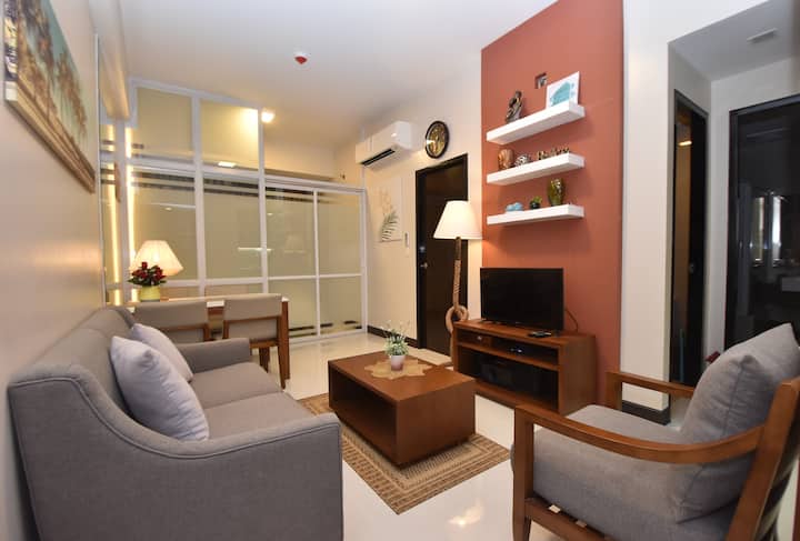 Სასტუმრო ოთახი