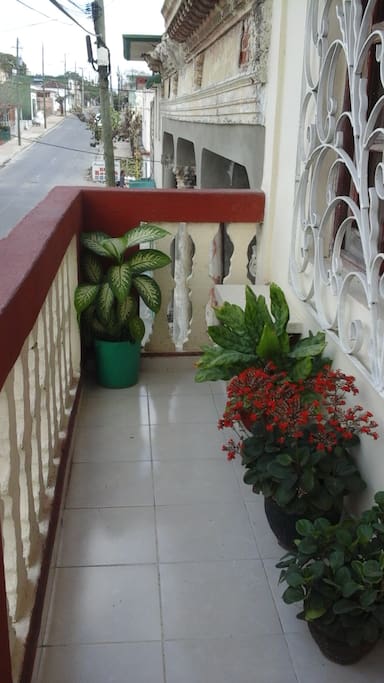 balcon a la calle