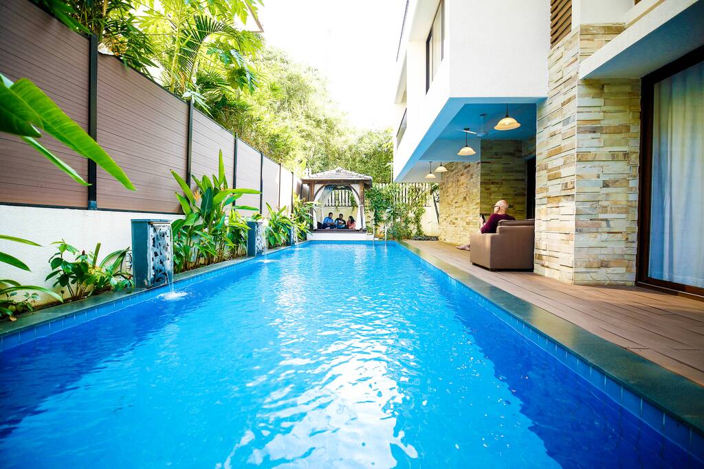 Open Air Cabana by the Pool