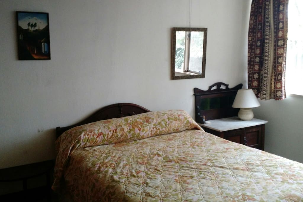 guest bed